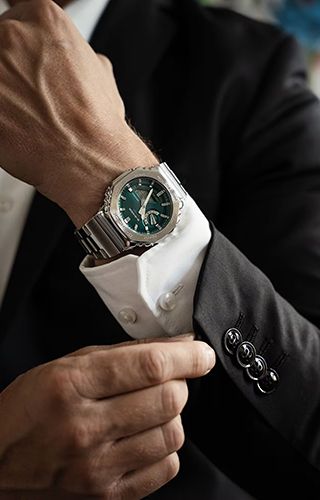 Casio  G-Shock GM-2110D-3A1ER GM-2110D-3A1ER